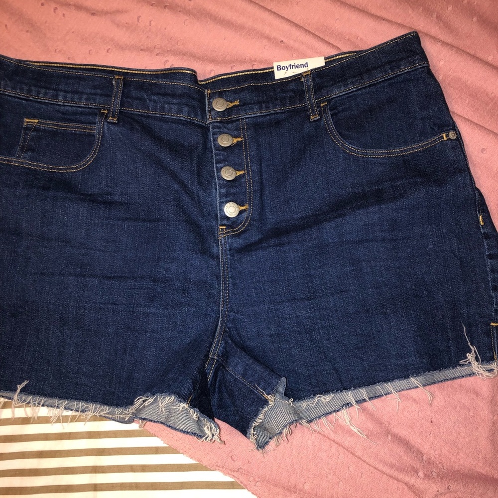 old navy boyfriend jean shorts